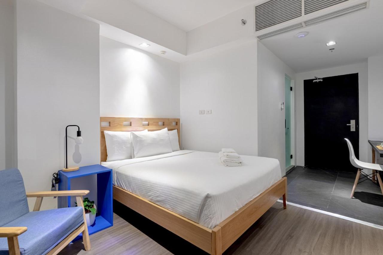 Draper Hotel Makati Makati City Luaran gambar